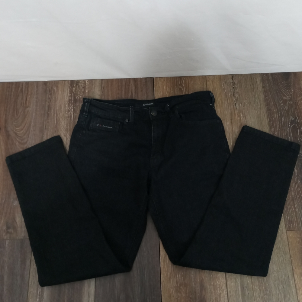 Men's fried denim jeans